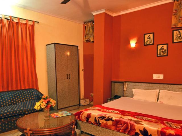 Hotel Sahara International Deluxe Nové Dillí Pokoj fotografie
